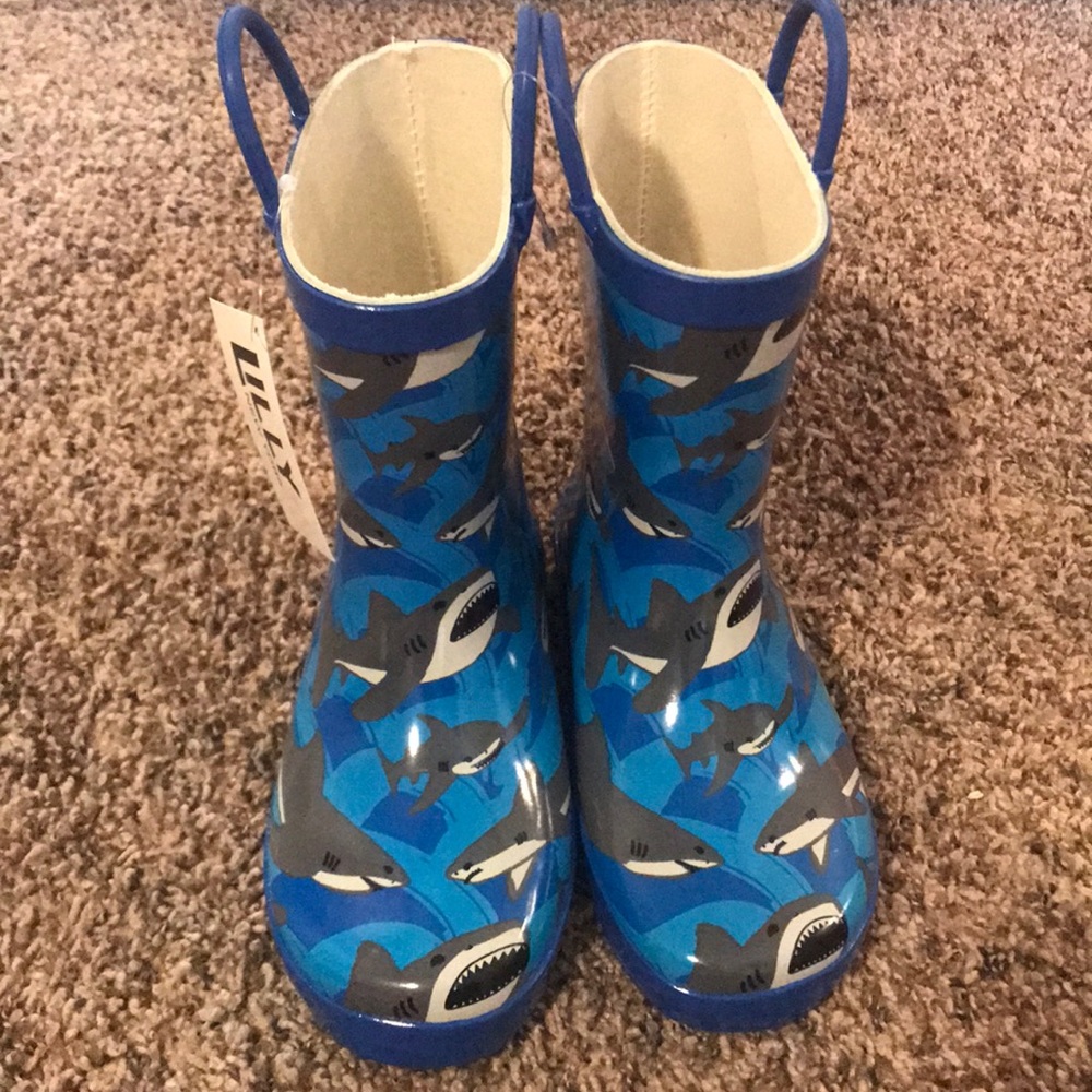 Blue shark boys youth rain boots
